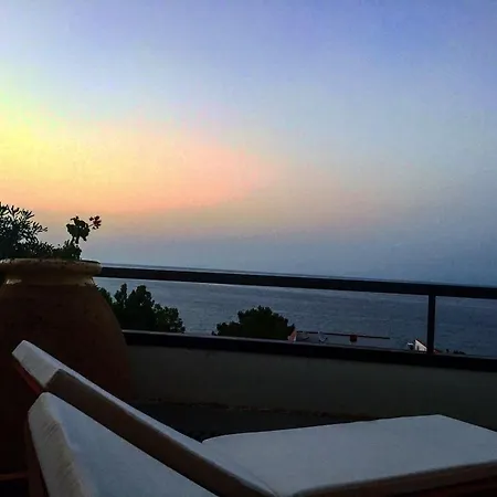 Addaura Villa *